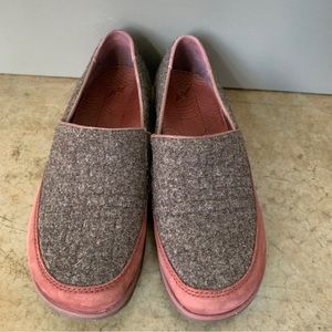 Chaco Sloan Slip On Shoes in Bakers Chocolate Size 8.5